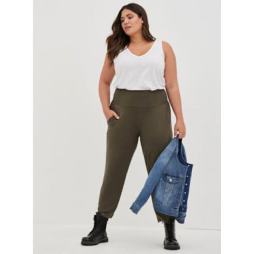 B COLLECTION Womens Green Pocketed Pull-on Styling Pants Plus 3X